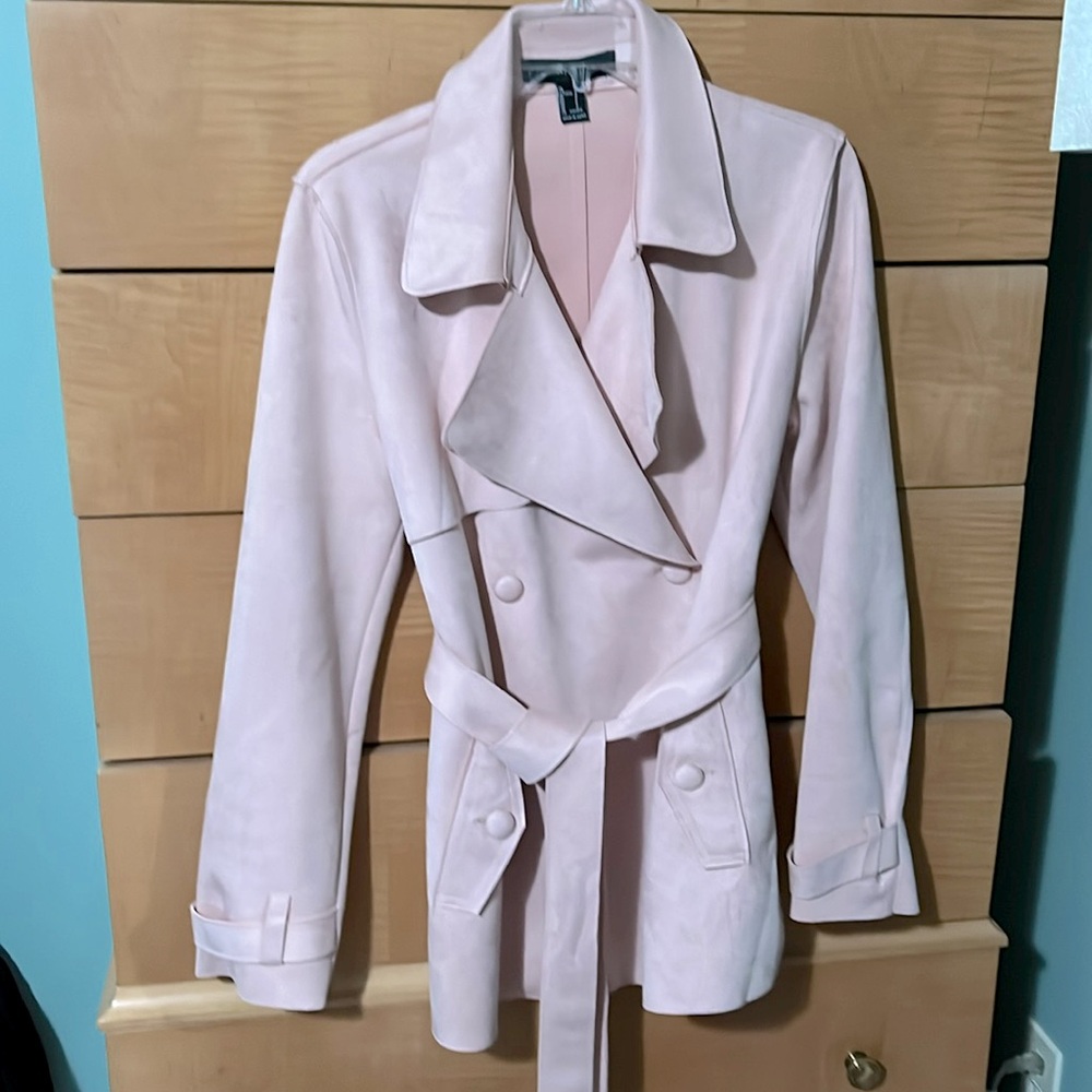 Forever 21 Sueded Jacket Short Trench or Suit Jacket Size Large Pale Pink